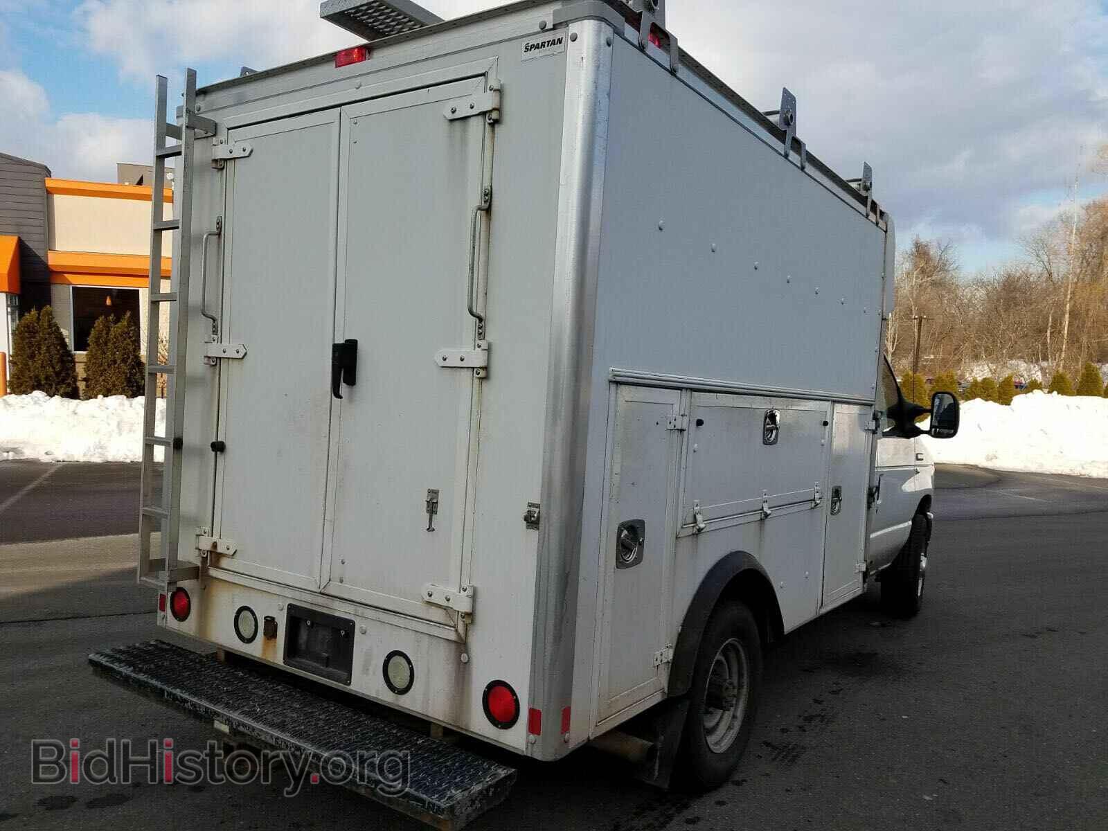 2010 FORD ECONOLINE - VIN: 1FDSE3FL9ADA89909 - Фото 4