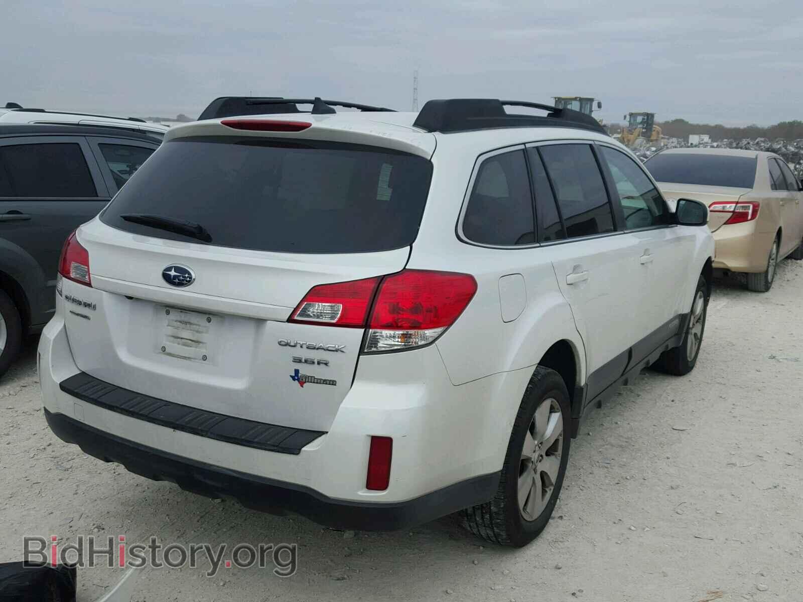 2011 SUBARU OUTBACK - VIN: 4S4BRDLC8B2429367 - Фото 4