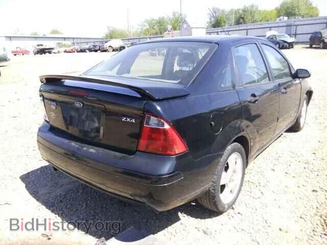 2005 FORD FOCUS - VIN: 1FAHP34N85W212788 - Фото 4