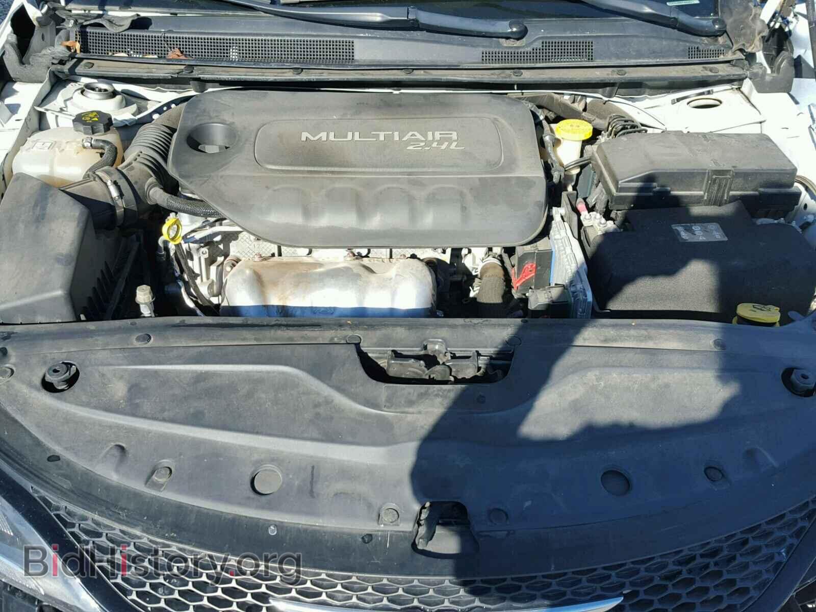 2015 CHRYSLER 200 - VIN: 1C3CCCBB8FN650571 - Фото 7