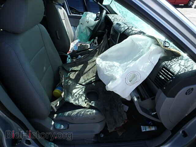 2007 KIA SORENTO - VIN: KNDJD736275670549 - Фото 5