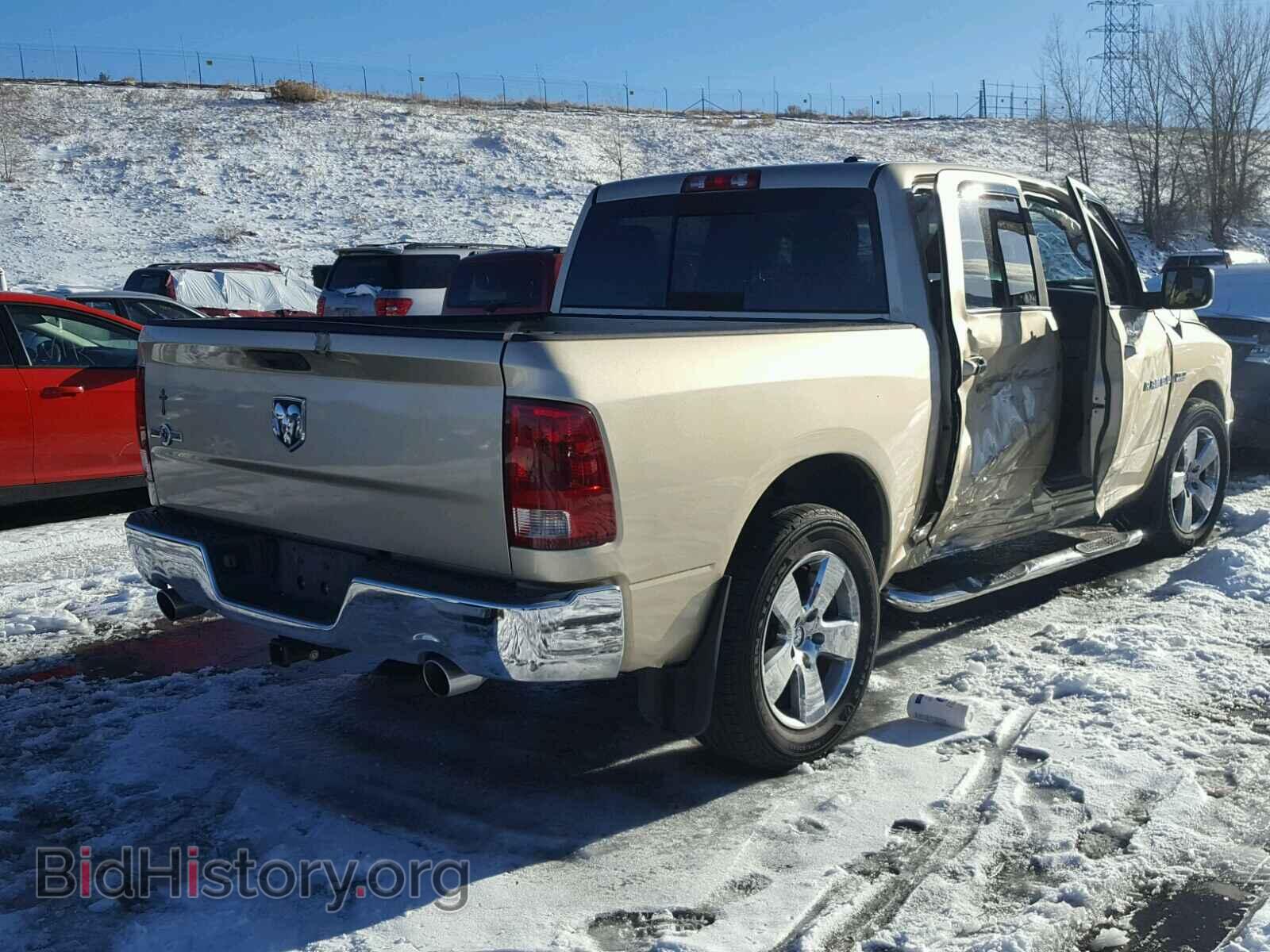 2011 DODGE RAM 1500 - VIN: 1D7RB1CT8BS574050 - Фото 4