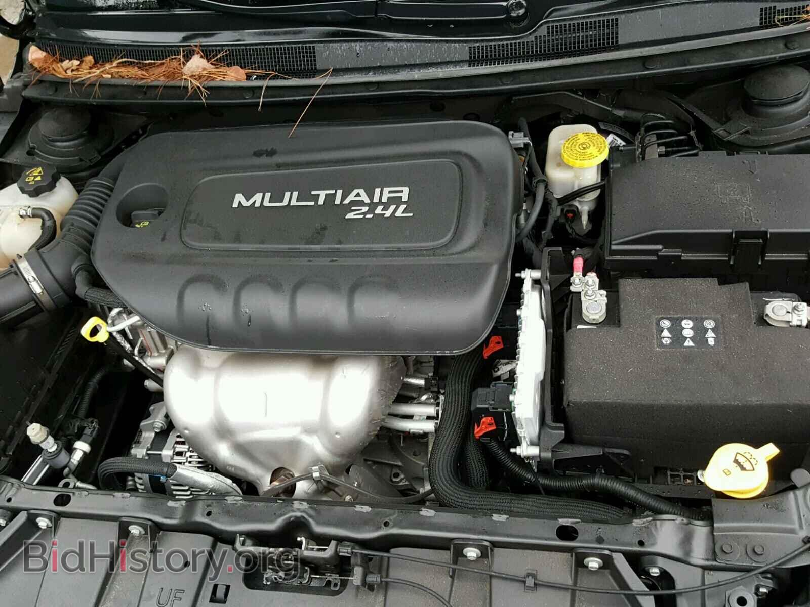 2016 CHRYSLER 200 - VIN: 1C3CCCAB3GN149557 - Фото 7