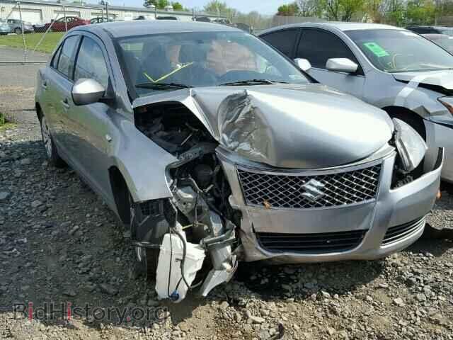 Photo JS2RF9A16C6100824 - SUZUKI KIZASHI 2012