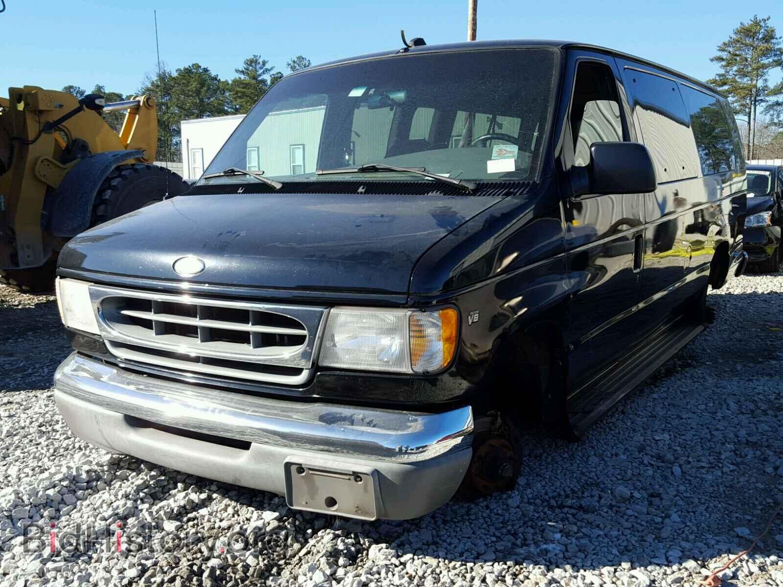 2000 FORD ECONOLINE - VIN: 1FBSS31L0YHA34096 - Photo 2