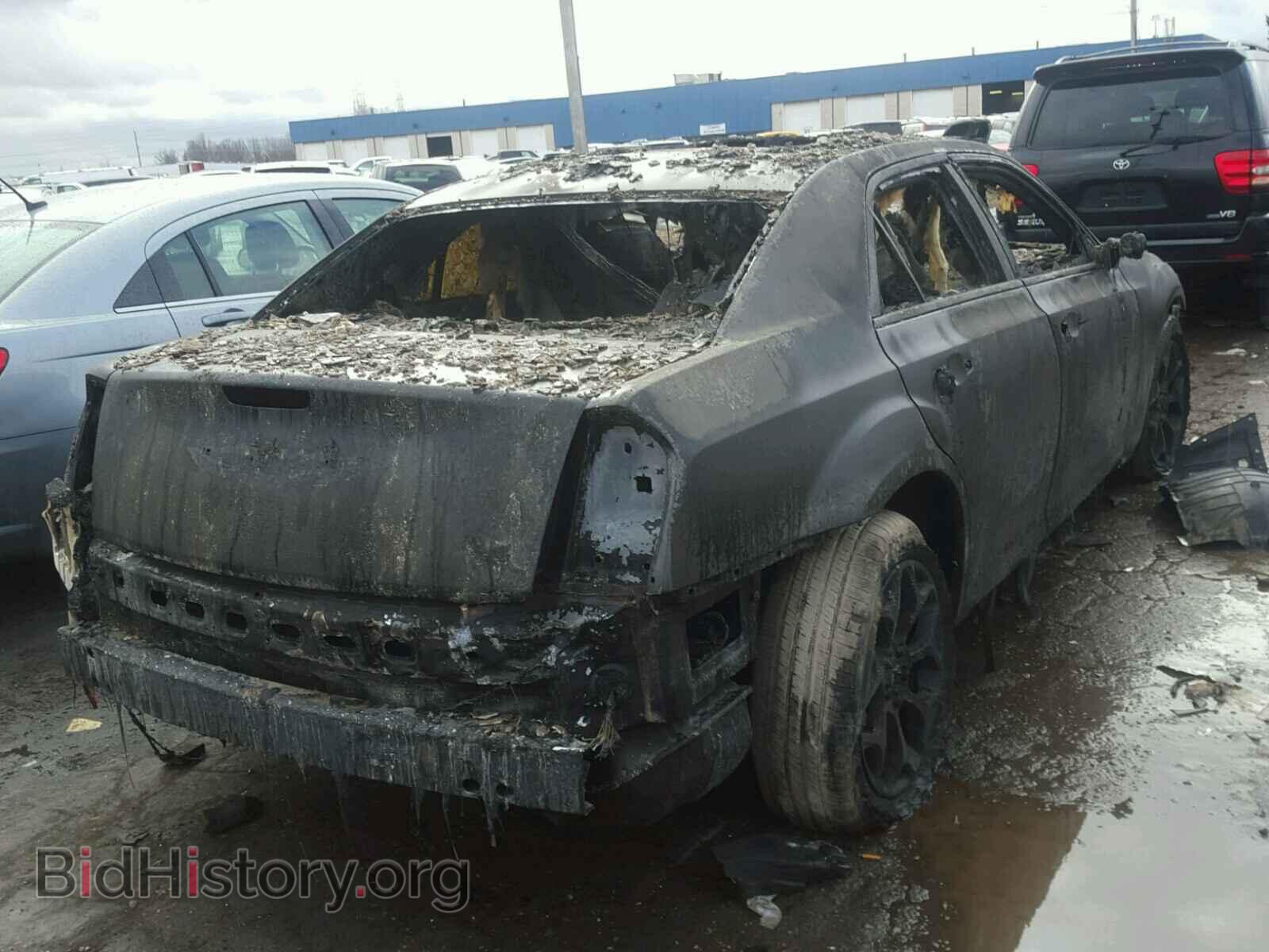 2016 CHRYSLER 300 - VIN: 2C3CCAGG0GH157275 - Фото 4