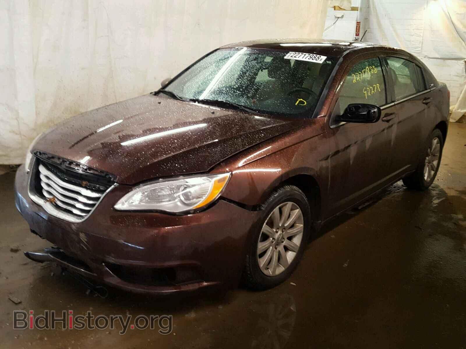 2013 CHRYSLER 200 - VIN: 1C3CCBBB9DN567478 - Фото 2