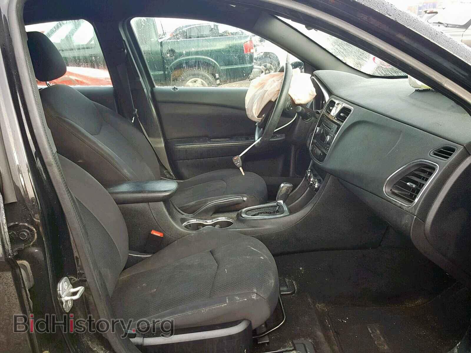 2014 CHRYSLER 200 - VIN: 1C3CCBAB4EN143323 - Photo 5