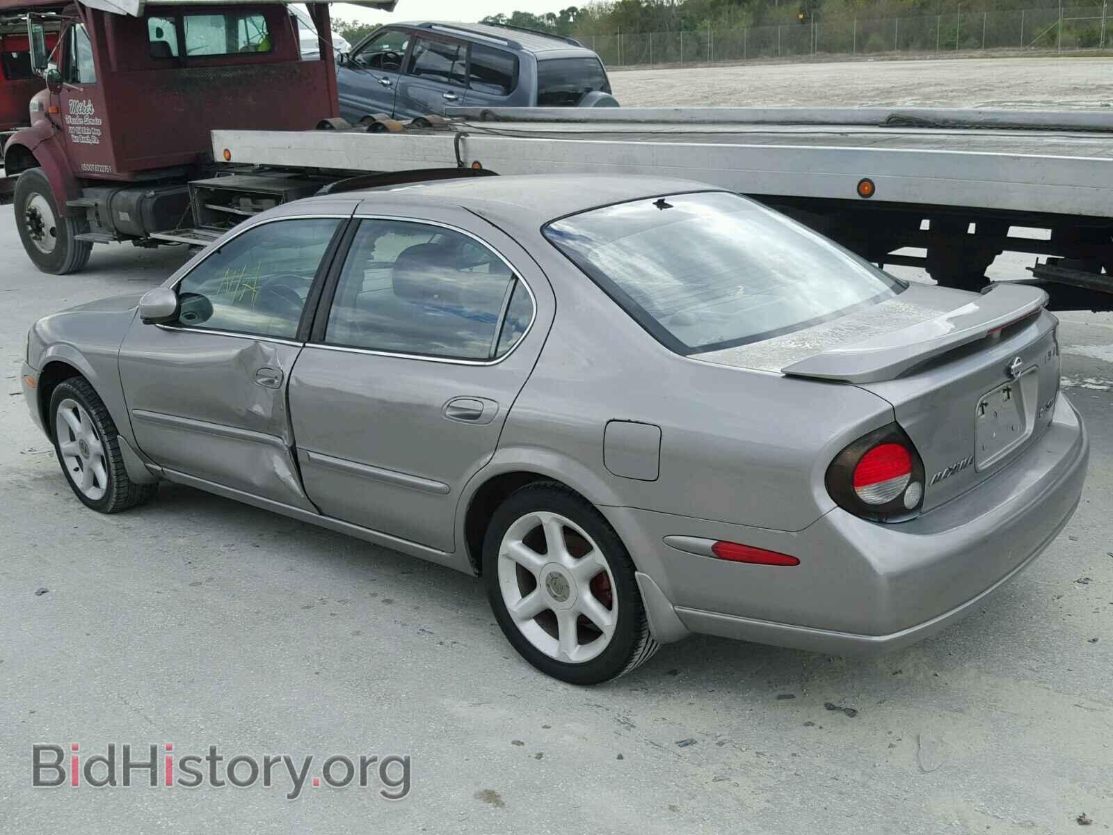 2000 NISSAN MAXIMA - VIN: JN1CA31A1YT015221 - Фото 3