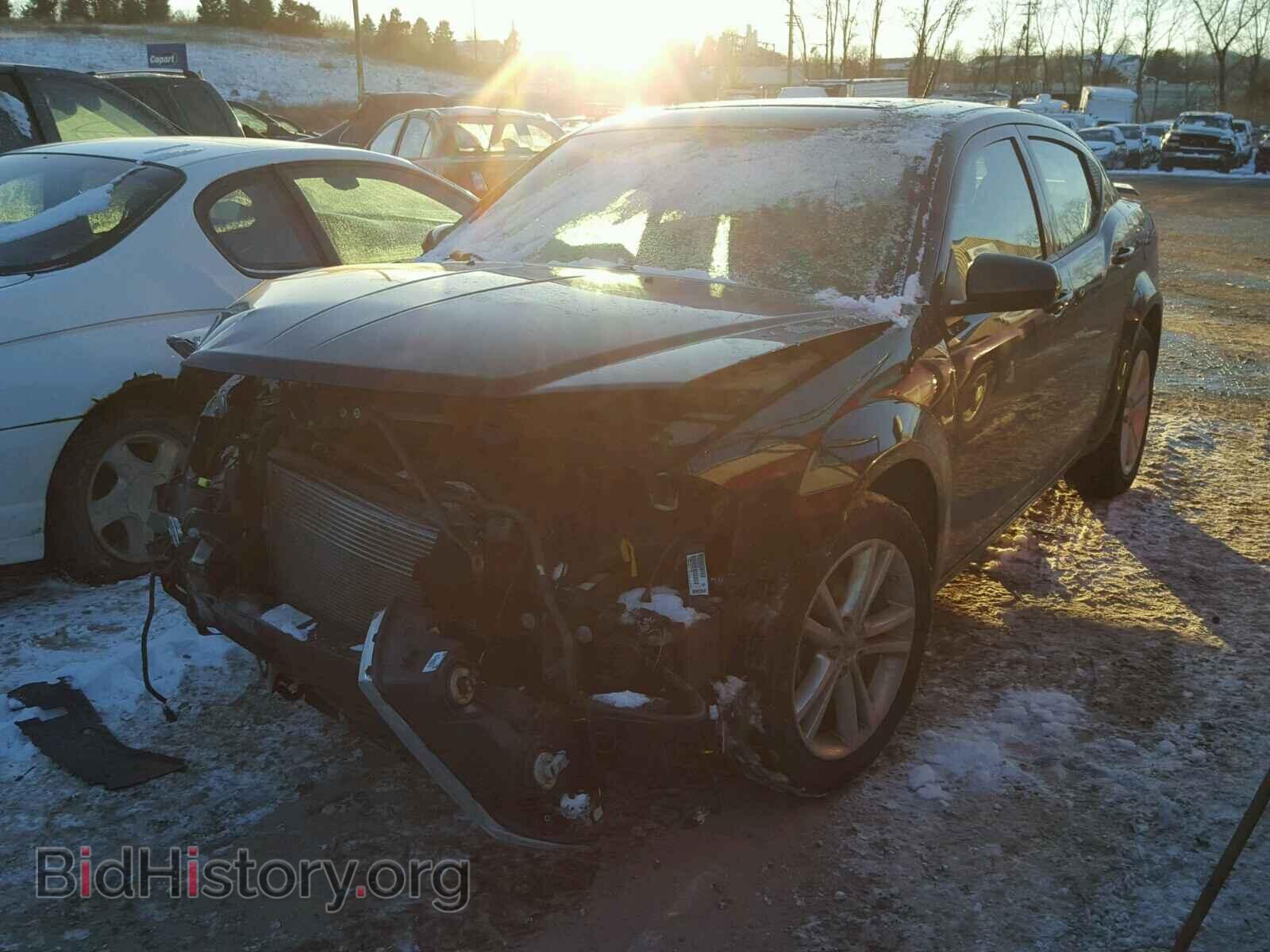 2011 DODGE AVENGER - VIN: 1B3BD1FG2BN593584 - Фото 2