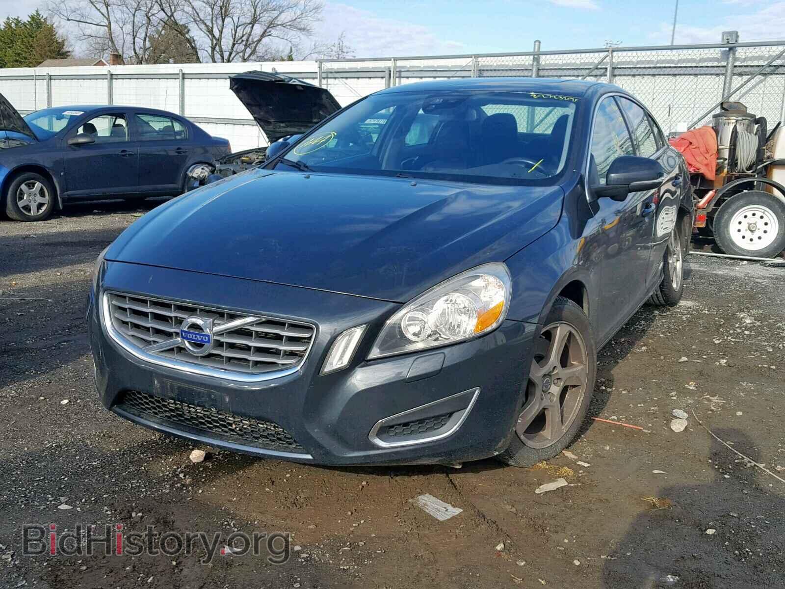 2012 VOLVO S60 - VIN: YV1622FS0C2076166 - Фото 2