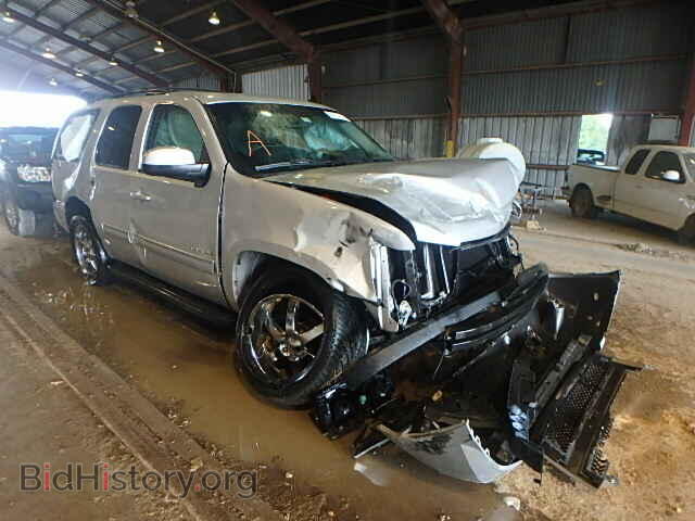 Photo 1GNUCAE00AR146216 - CHEVROLET TAHOE 2010