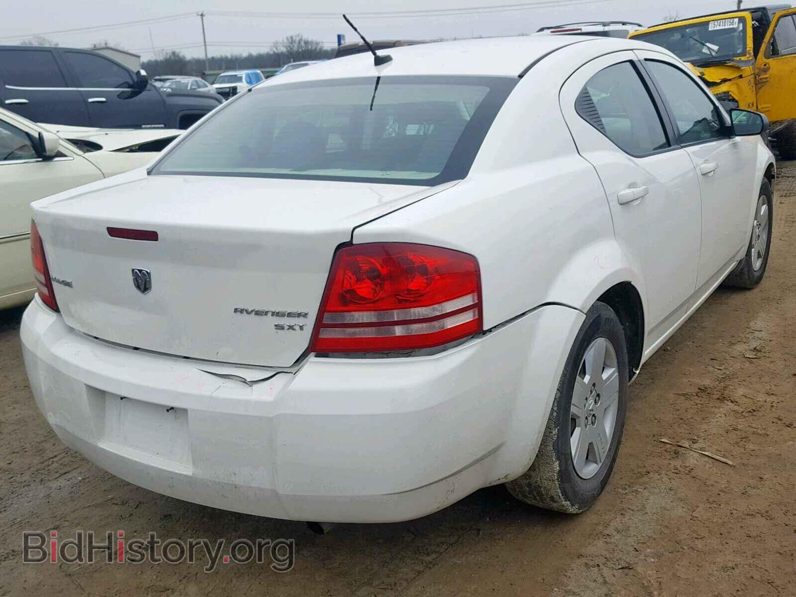 2010 DODGE AVENGER - VIN: 1B3CC4FB4AN106025 - Photo 4