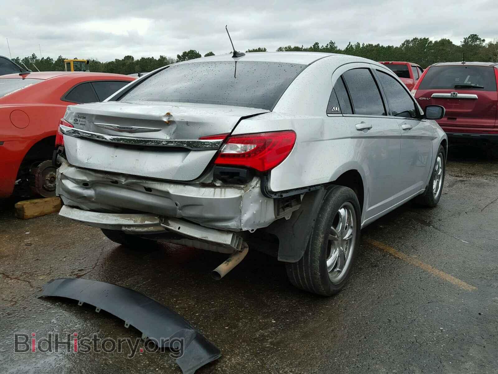 2012 CHRYSLER 200 - VIN: 1C3CCBAB1CN155829 - Фото 4