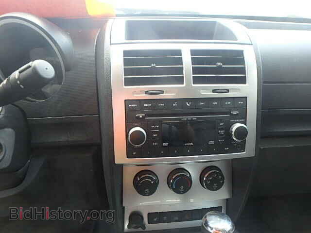 2007 DODGE NITRO - VIN: 1D8GU58617W612712 - Photo 9
