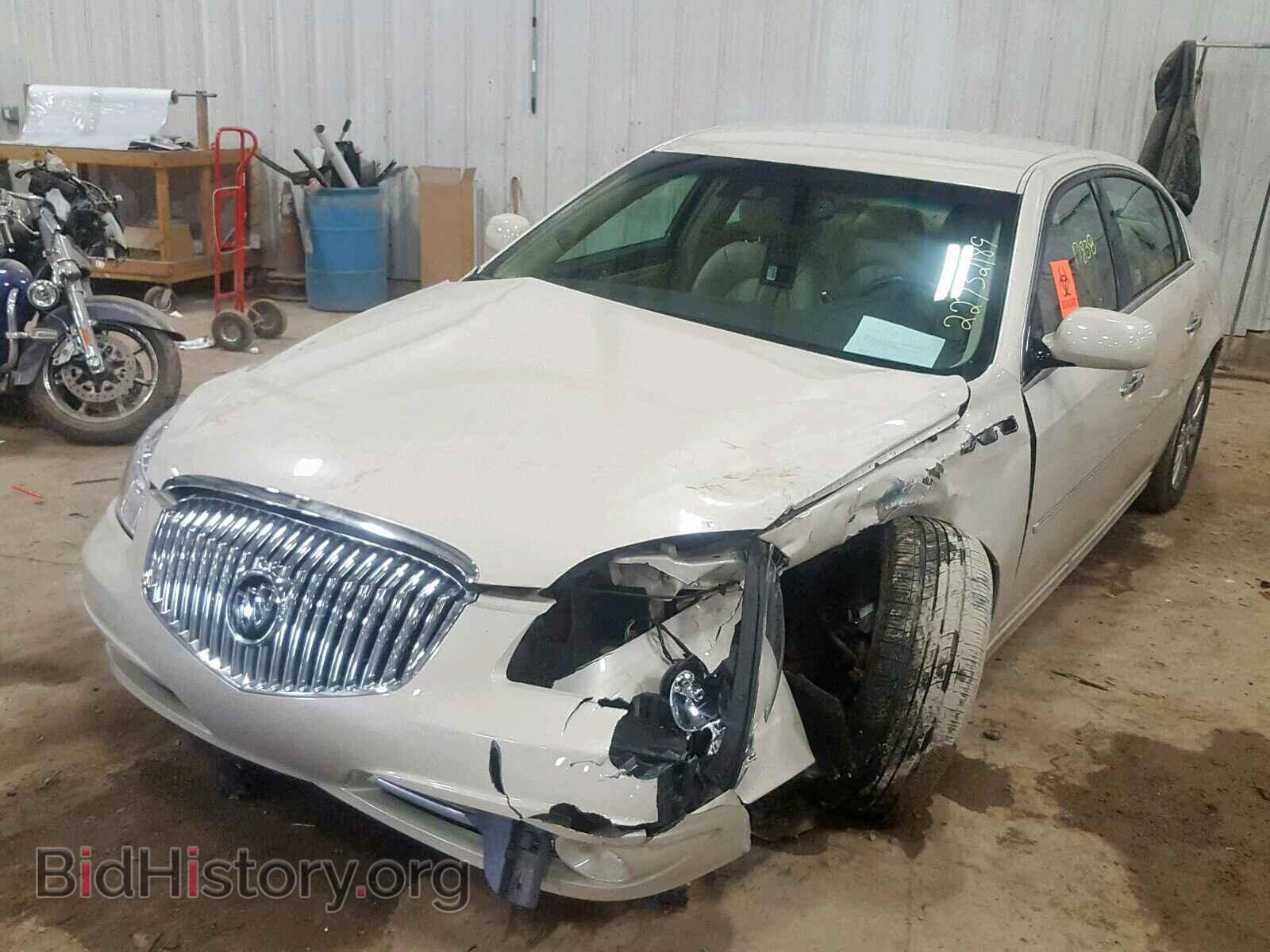 2011 BUICK LUCERNE - VIN: 1G4HJ5EM7BU123732 - Photo 2