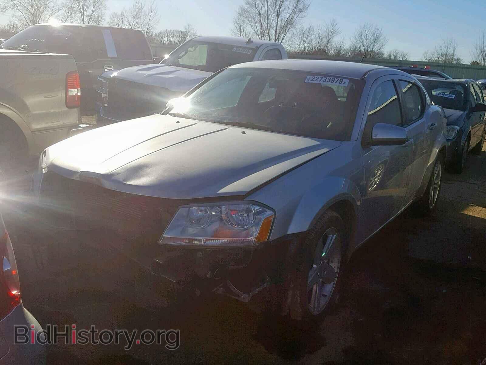 2011 DODGE AVENGER - VIN: 1B3BD1FB3BN561036 - Фото 2