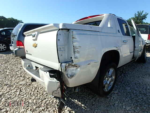 2013 CHEVROLET AVALANCHE - VIN: 3GNMCGE05DG372422 - Фото 4