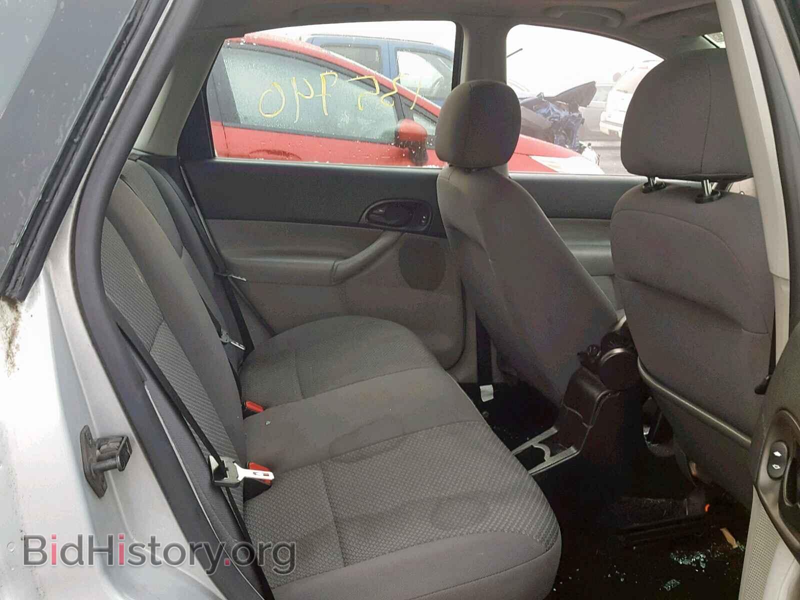 2007 FORD FOCUS - VIN: 1FAFP37N07W211804 - Фото 6