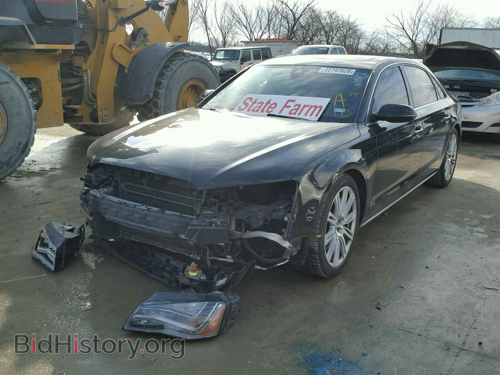 2011 AUDI A8 - VIN: WAURVAFD2BN016518 - Фото 2