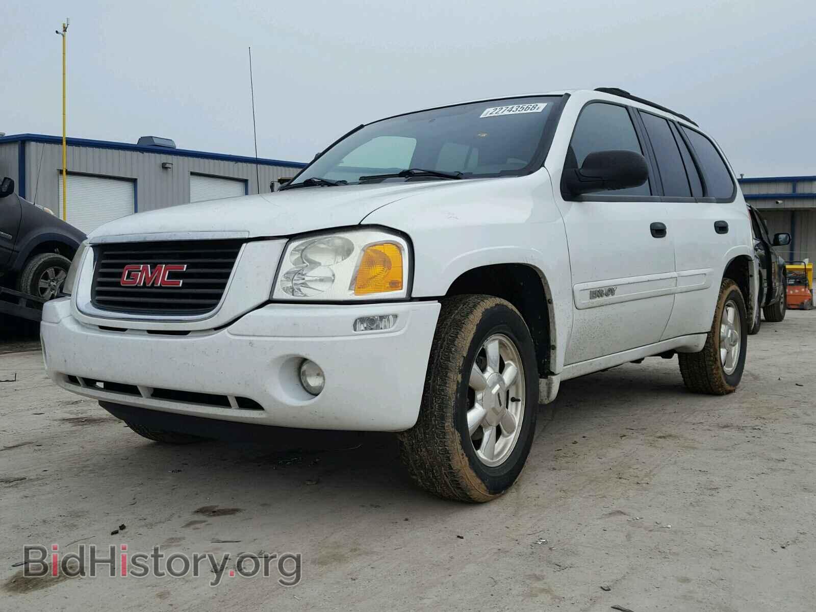 2004 GMC ENVOY - VIN: 1GKDS13S842425706 - Photo 2