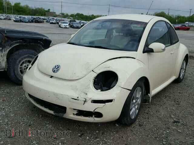 2009 VOLKSWAGEN BEETLE - VIN: 3VWPW31C19M514714 - Фото 2