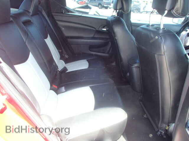 2011 DODGE AVENGER - VIN: 1B3BD1FB3BN556760 - Фото 6