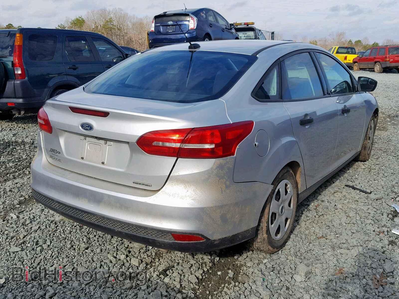 2015 FORD FOCUS - VIN: 1FADP3E26FL338623 - Photo 4
