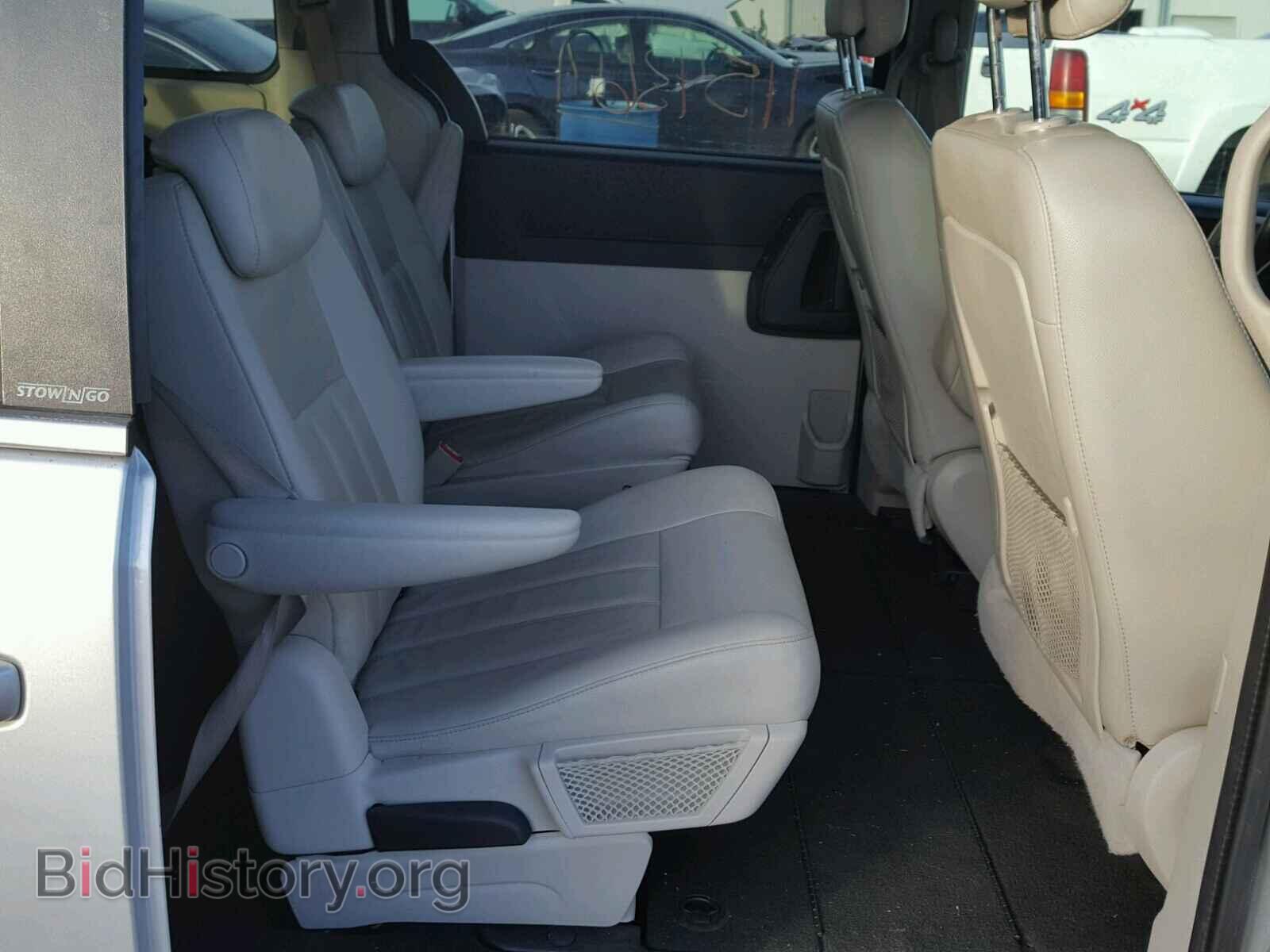 2010 DODGE CARAVAN - VIN: 2D4RN5DXXAR267802 - Фото 6