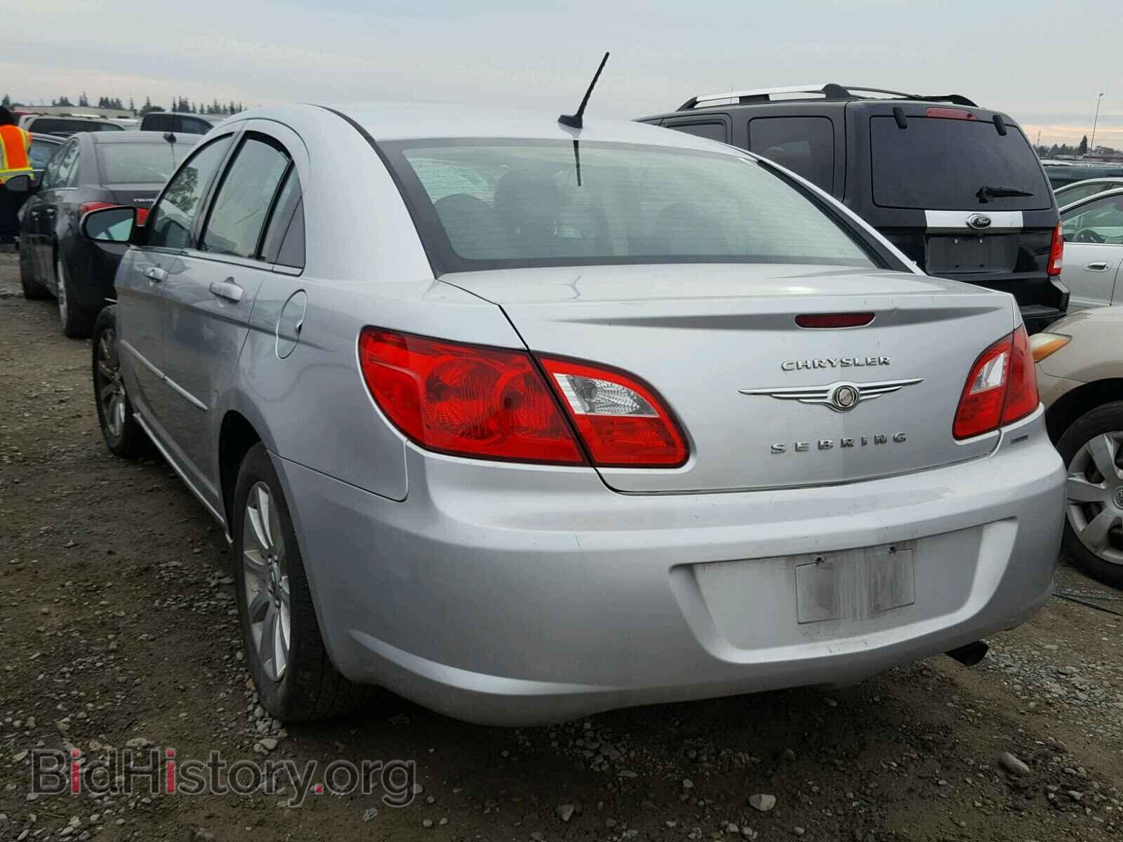2010 CHRYSLER SEBRING - VIN: 1C3CC5FD8AN157165 - Photo 3