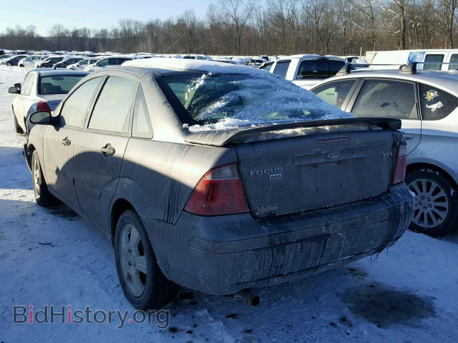 2006 FORD FOCUS - VIN: 1FAHP34N16W132170 - Фото 3