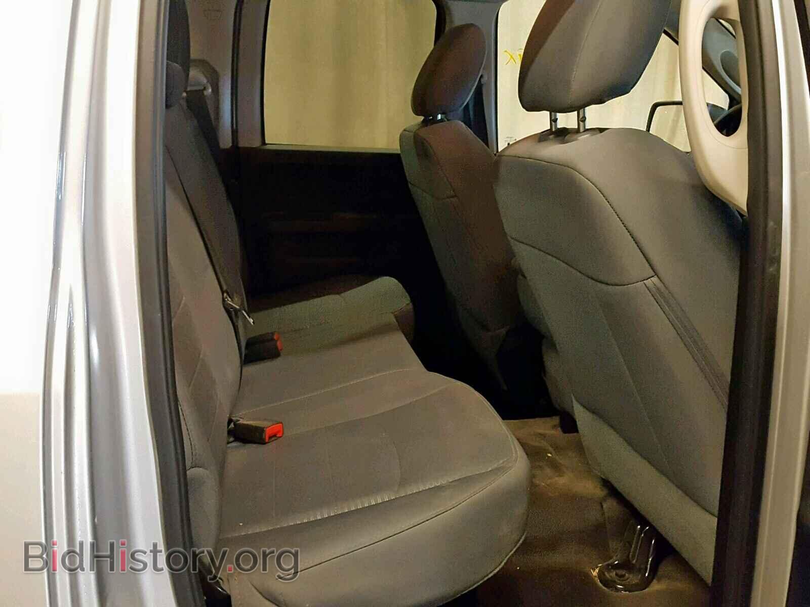 2017 RAM 1500 ST - VIN: 1C6RR6FG5HS651572 - Фото 6