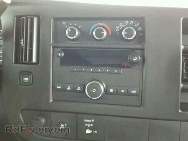2011 GMC SAVANA - VIN: 1GTW7FCA7B1107587 - Фото 10