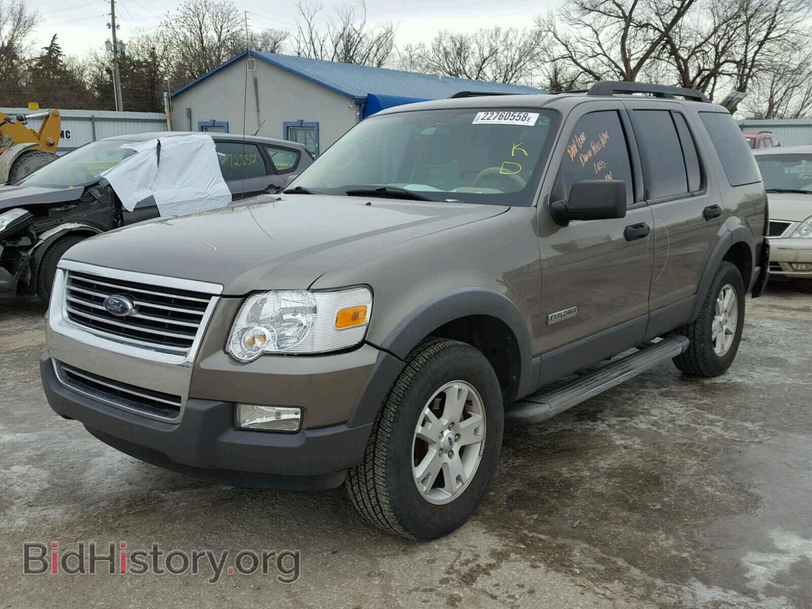 2006 FORD EXPLORER - VIN: 1FMEU63E96UA44368 - Фото 2