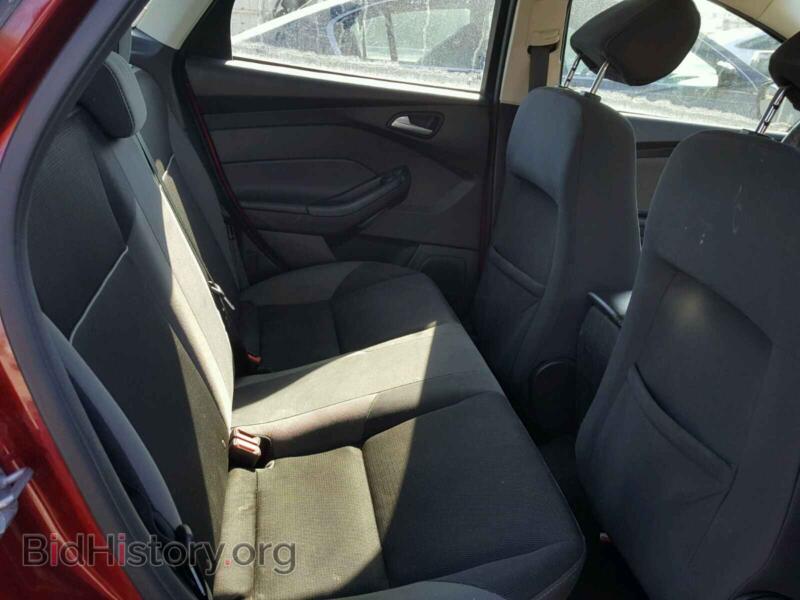 2014 Ford FOCUS (VIN 1FADP3F27EL179334) — фото 6 из 10