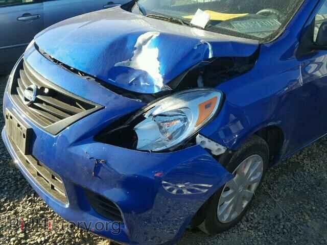2013 NISSAN VERSA - VIN: 3N1CN7AP1DL856261 - Фото 9