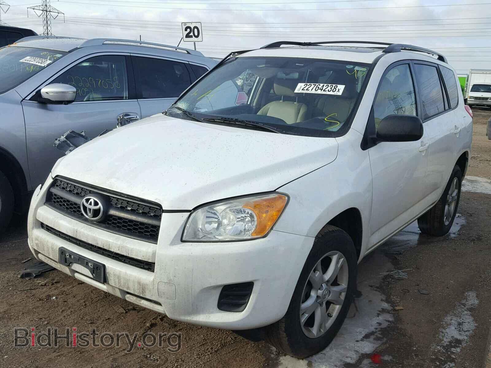 2012 TOYOTA RAV4 - VIN: JTMBF4DV9CD043866 - Фото 2