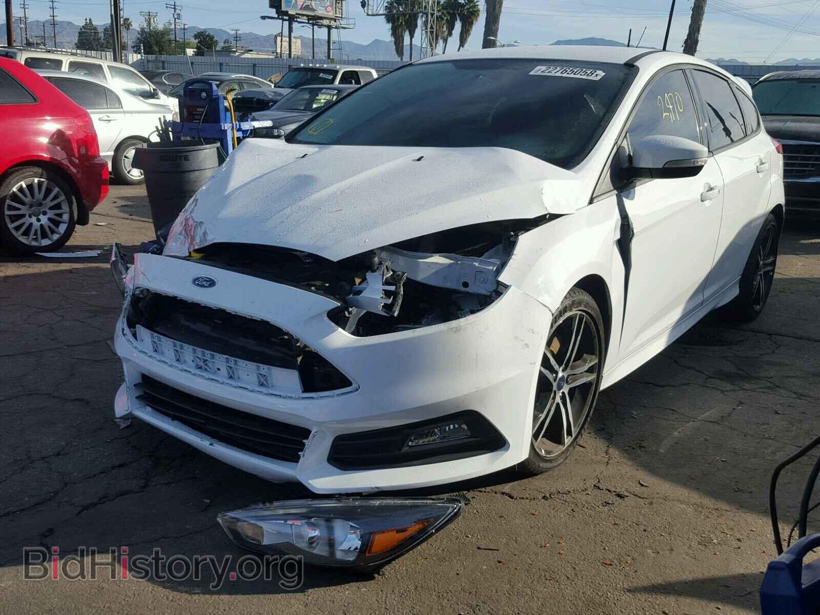 2017 FORD FOCUS - VIN: 1FADP3L95HL344125 - Photo 2