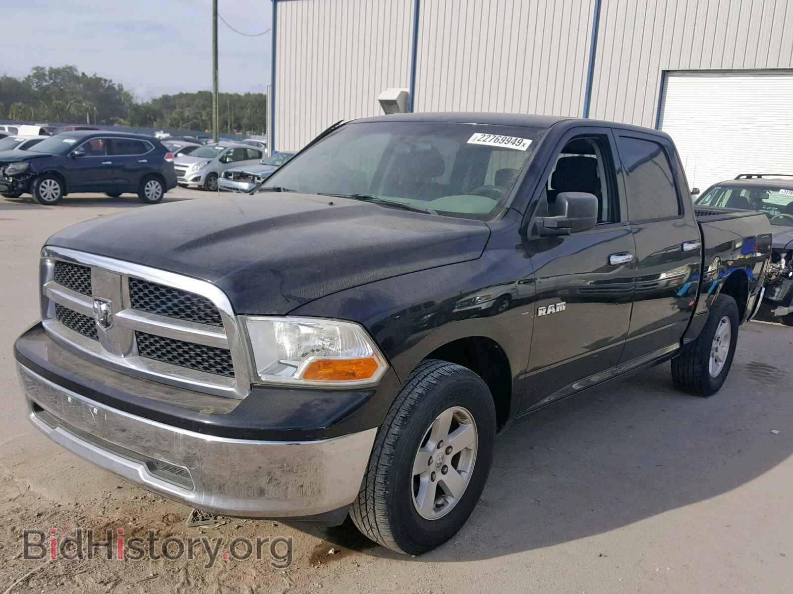 2010 DODGE RAM 1500 - VIN: 1D7RB1CP4AS127488 - Фото 2