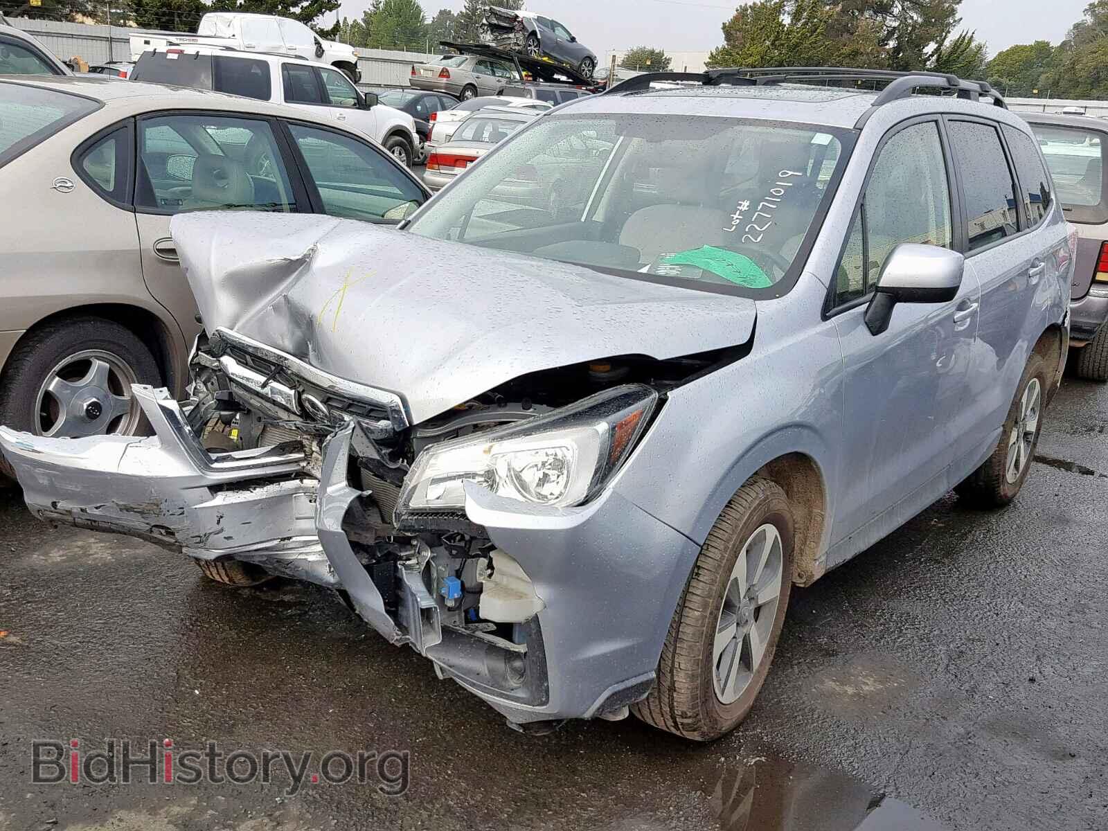 2017 SUBARU FORESTER - VIN: JF2SJAECXHH804318 - Фото 2