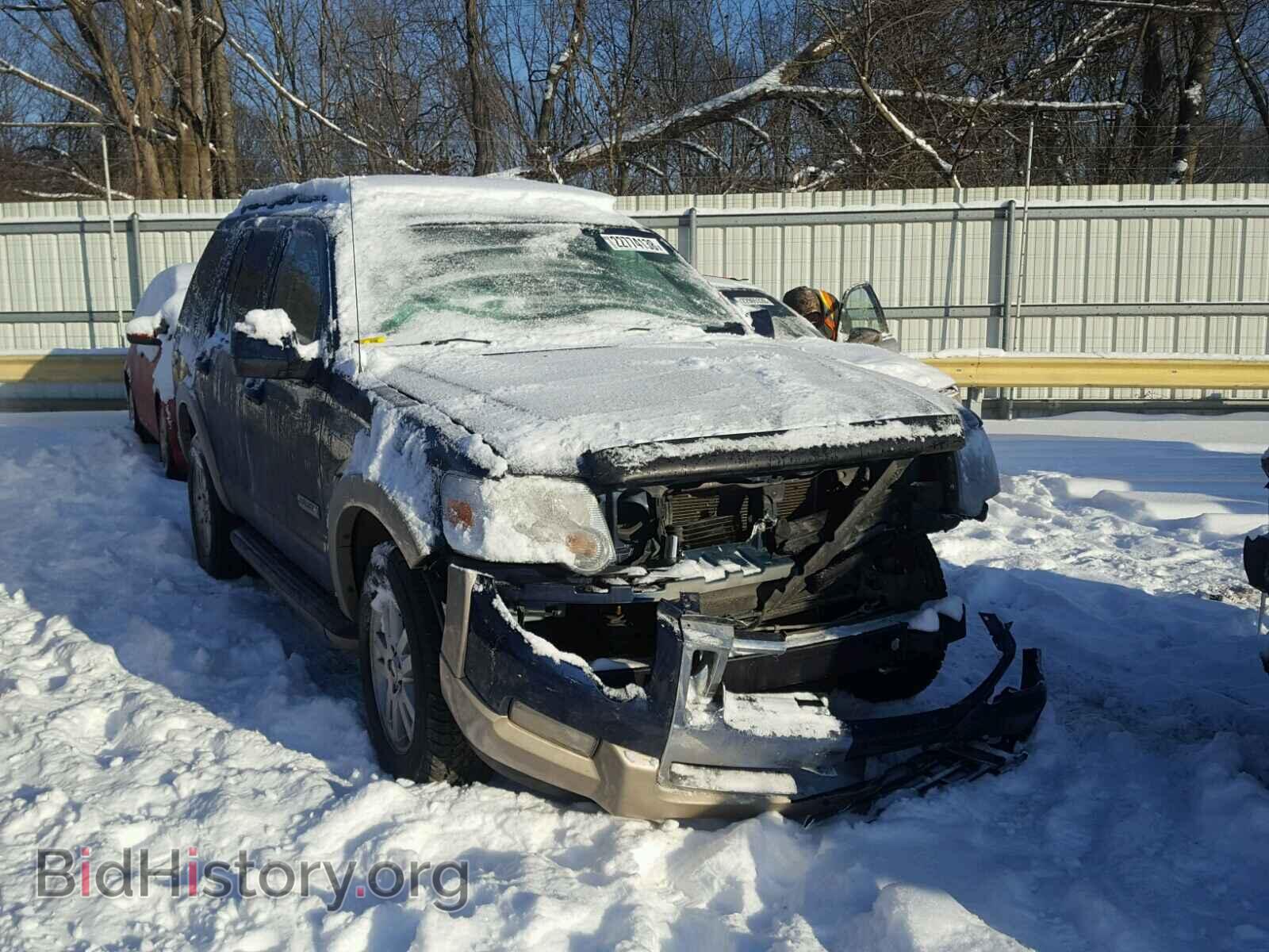Photo 1FMEU74E98UB18220 - FORD EXPLORER 2008
