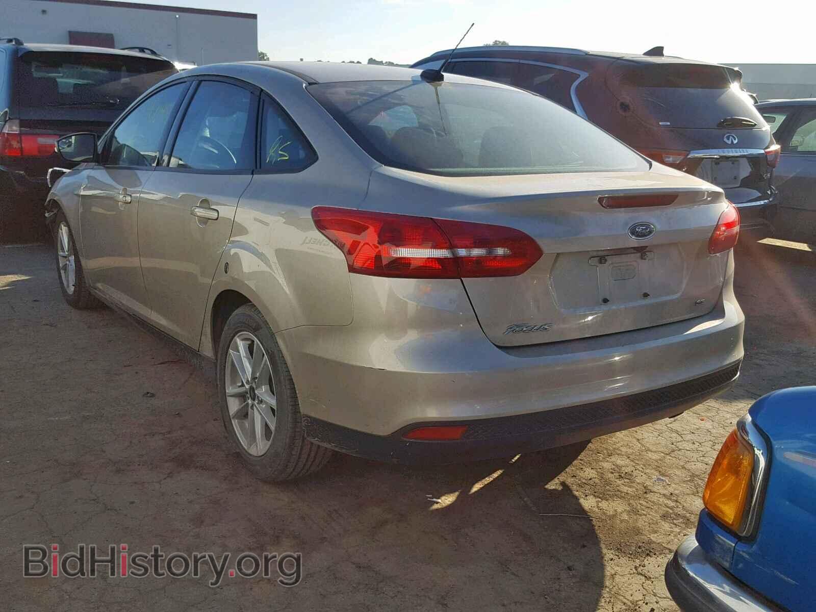 2017 FORD FOCUS - VIN: 1FADP3F23HL304379 - Фото 3