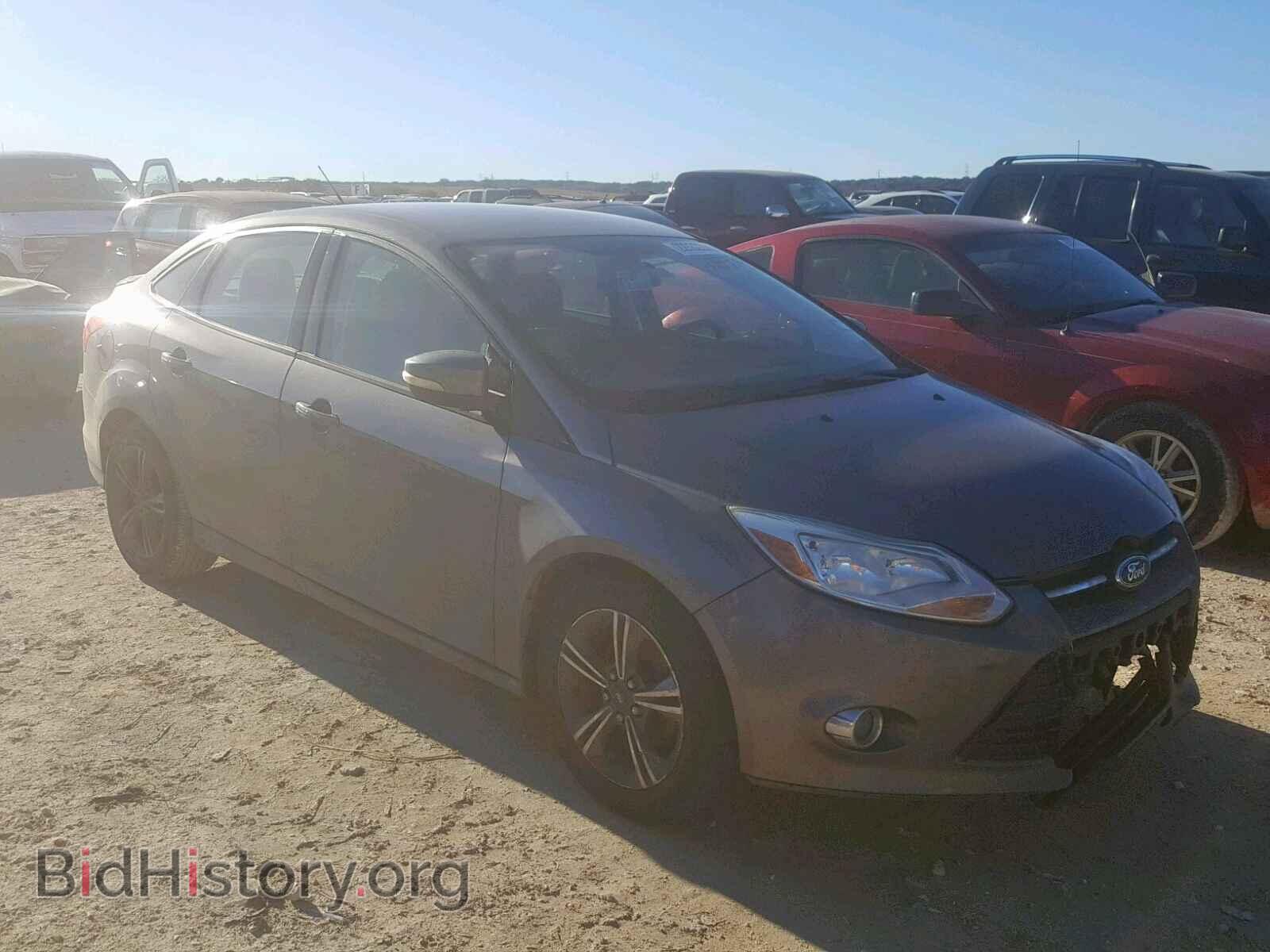 Photo 1FADP3F2XEL218594 - FORD FOCUS SE 2014