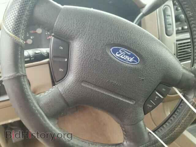 2005 FORD EXPLORER - VIN: 1FMZU73K25UC02576 - Photo 9