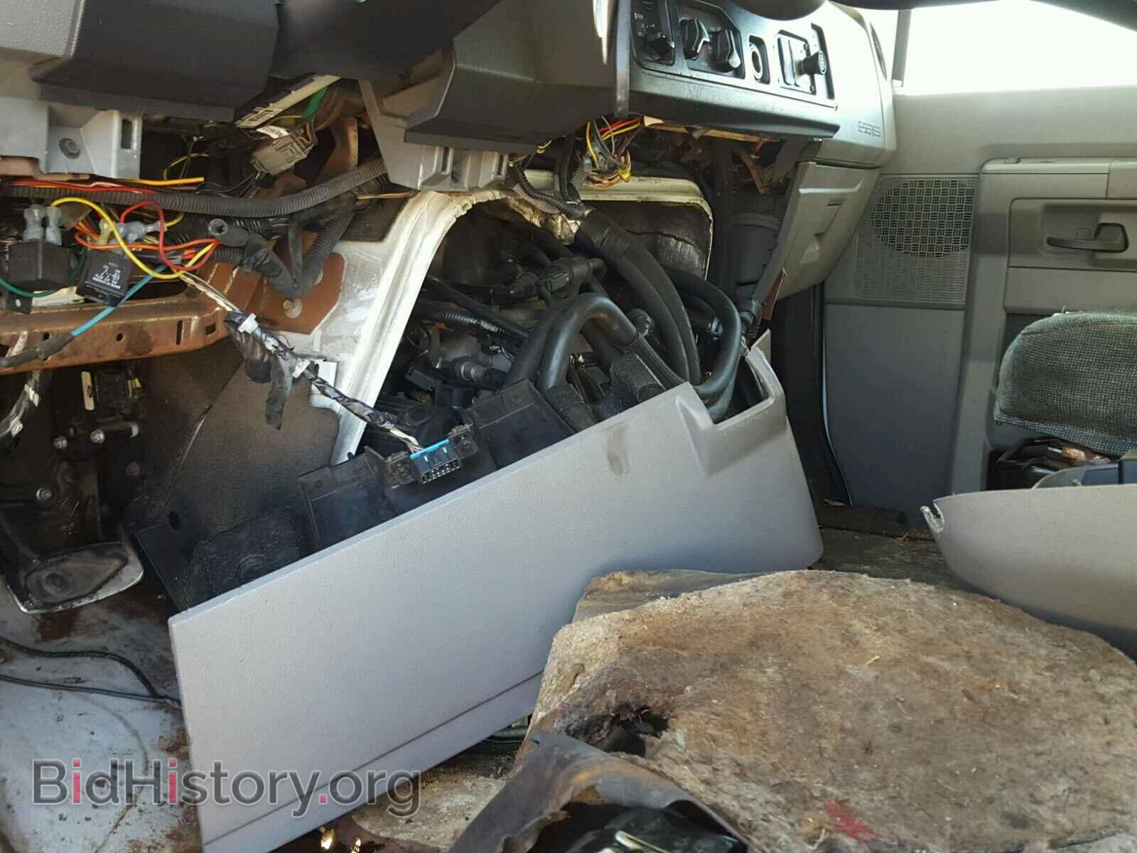 2011 FORD ECONOLINE - VIN: 1FDWE3FS5BDB05274 - Фото 9
