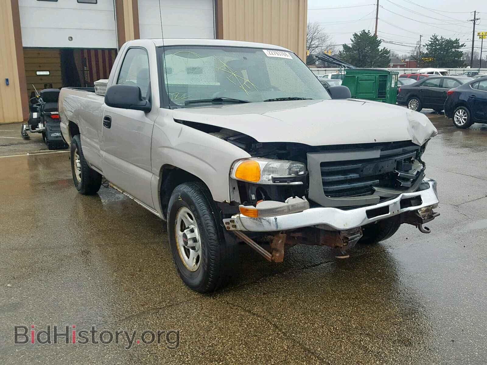 Photo  - GMC NEW SIERRA 2004