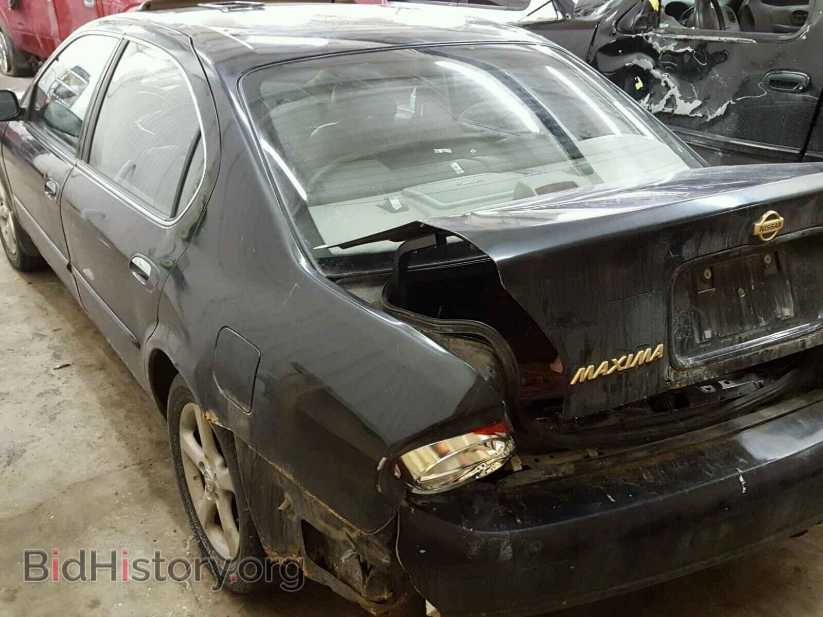 2000 NISSAN MAXIMA - VIN: JN1CA31A5YT204387 - Фото 3