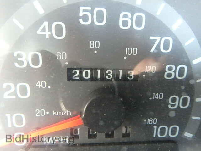 2002 FORD ECONOLINE - VIN: 1FTNE24242HA82611 - Photo 8