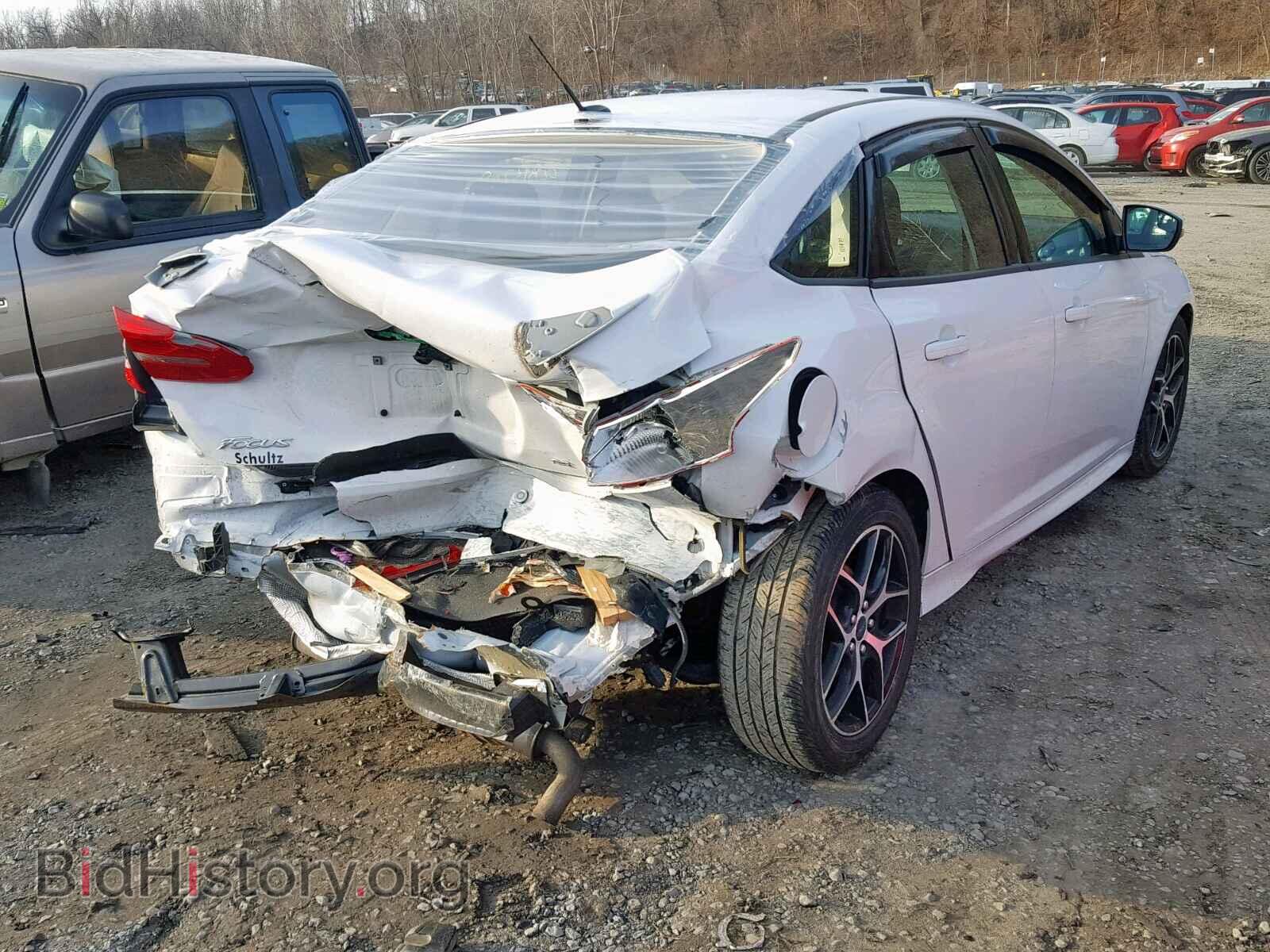 2016 FORD FOCUS - VIN: 1FADP3F25GL304057 - Photo 4