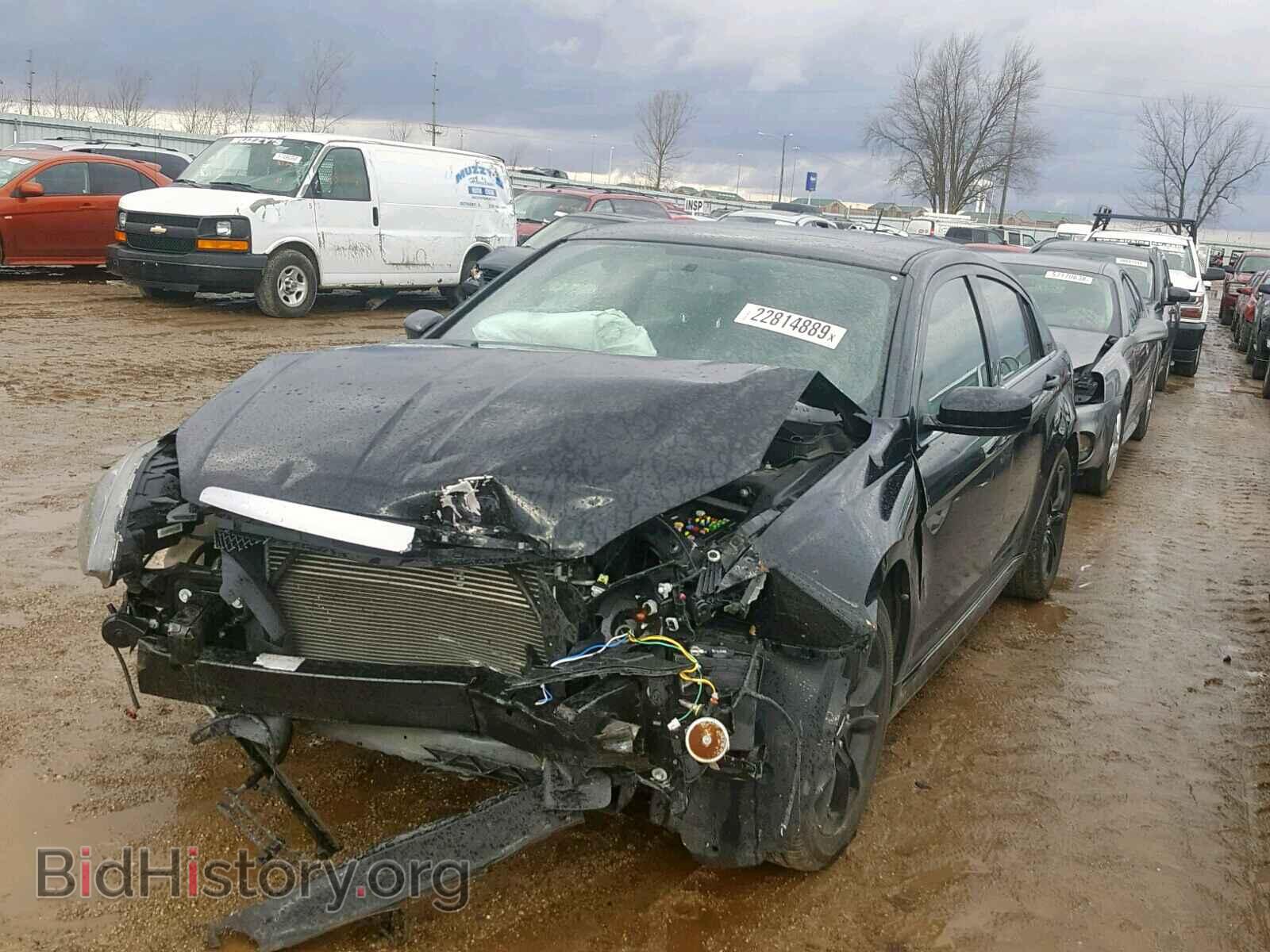 2013 CHRYSLER 200 - VIN: 1C3CCBCGXDN737020 - Фото 2